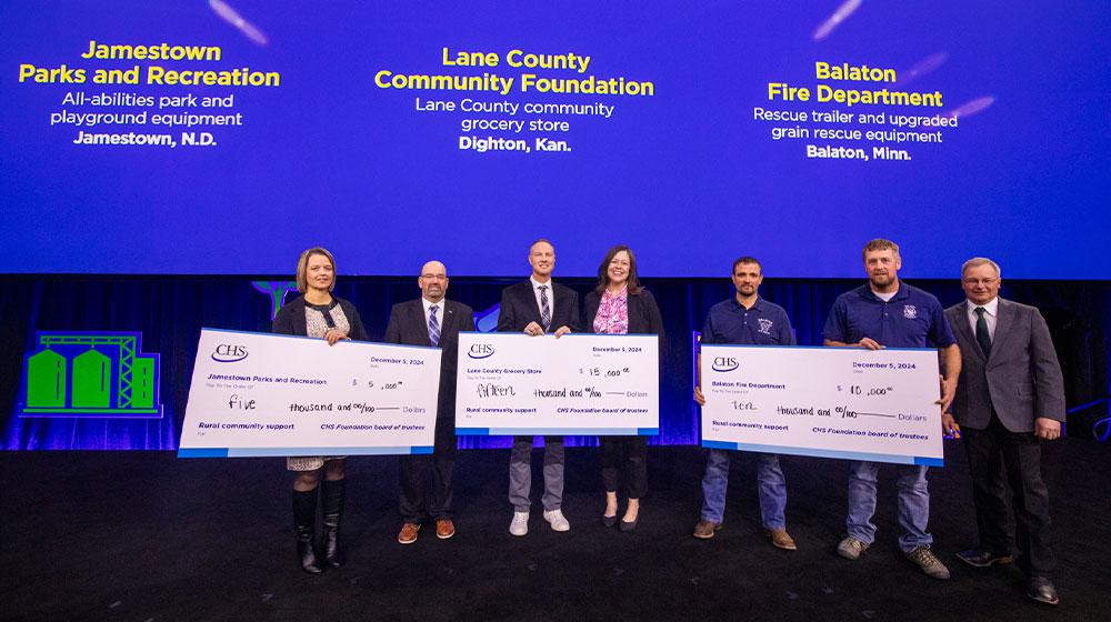 Rural community grant finalists on stage at 2024 CHS Annual Meeting